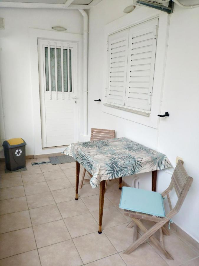 Вилла Alykes House Near The Sea Луца Экстерьер фото
